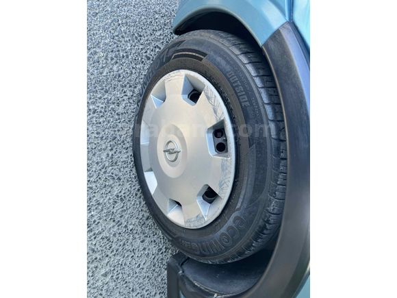  Opel Corsa 1.0 Eco Club 2003 Model 