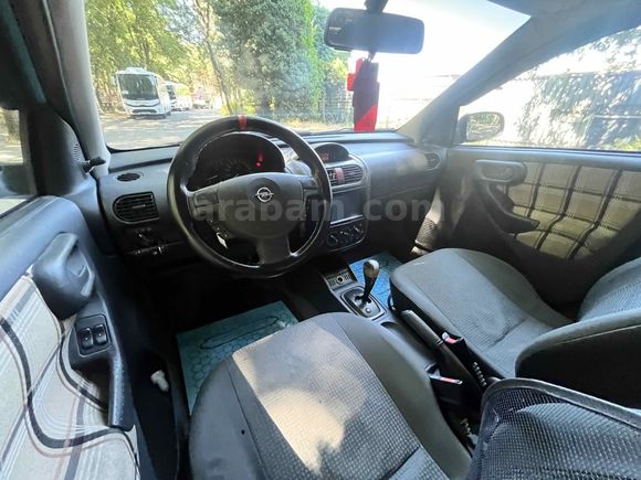  Opel Corsa 1.0 Eco Club 2003 Model 