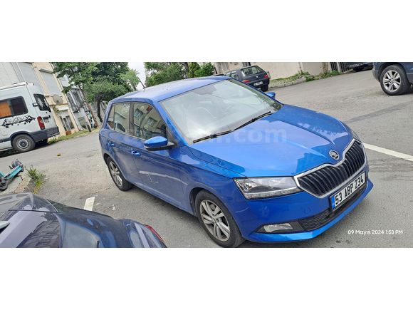 Sahibinden Skoda Fabia 1.0 GreenTec Premium 2021 Model 