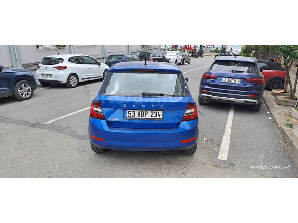 Sahibinden Skoda Fabia 1.0 GreenTec Premium 2021 Model 