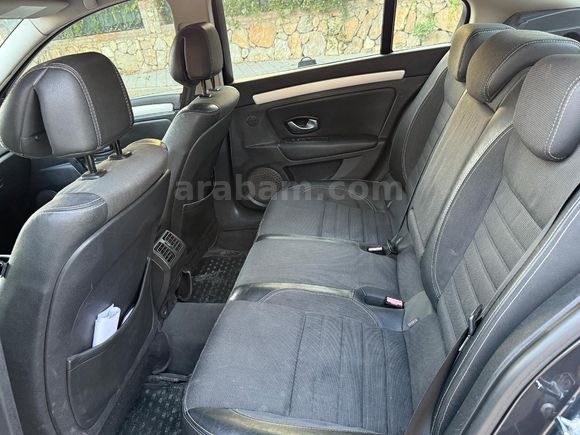 Sahibinden Renault Laguna 1.5 dCi Dynamique 2009 Model