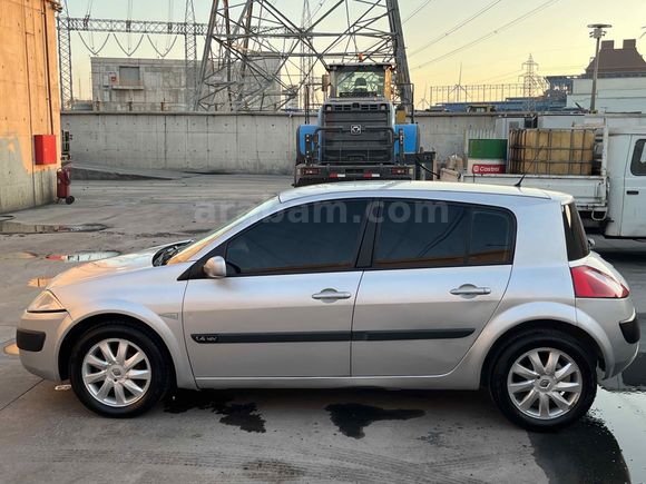Sahibinden Renault Megane 1.4 Authentique 2006 Model 