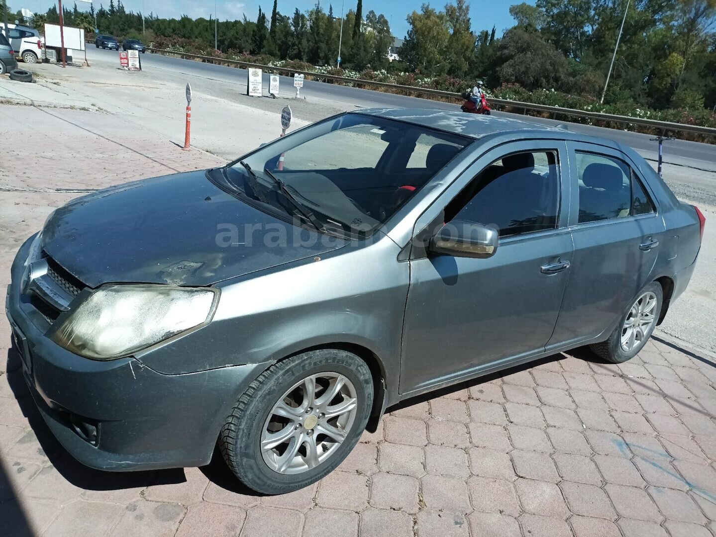Sahibinden Geely Familia 1.5 Comfort 2010 Model Antalya 235.000 km Gri 5