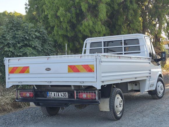 Galeriden Ford Trucks Transit 350 M 140'lık klimalı Hatay