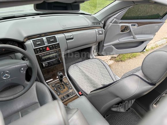 Sahibinden Düşük Km Mercedes - Benz E 200 Kompressor Avantgarde E2 paket 2001 Model 