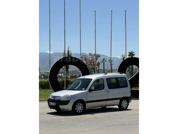 Sahibinden Peugeot Partner 2.0 HDI 2005 Model  321.000 km Gri (metalik)