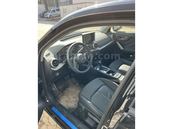 Sahibinden Audi Q2 35 TFSI Advanced 2025 Model 
