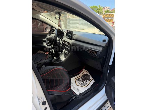 Sahibinden Dacia Sandero Stepway 1.0 Tce Essential 2022 Model 