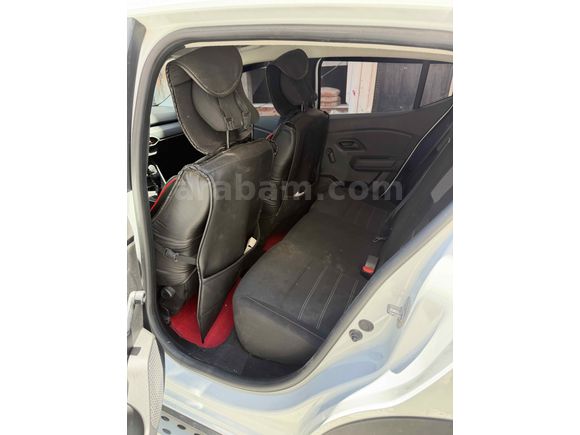 Sahibinden Dacia Sandero Stepway 1.0 Tce Essential 2022 Model 