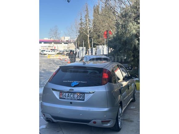 Sahibinden Ford Focus 1.6 Ghia 2000 Model 