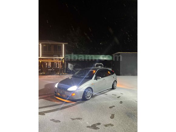 Sahibinden Ford Focus 1.6 Ghia 2000 Model 