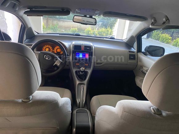 Sahibinden Toyota Auris 1.6 Elegant 2008 Model 