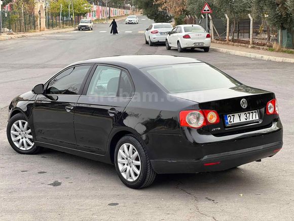 Sahibinden Volkswagen Jetta 1.6 Primeline 2008 Model 