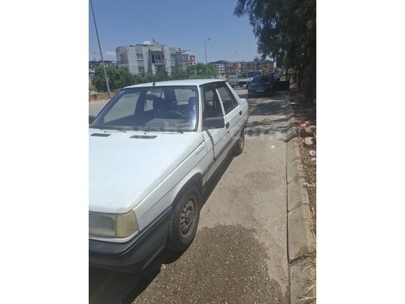 Sahibinden Renault R 9 1.4 Broadway 1993 Model
