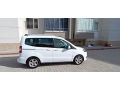 Sahibinden Ford Tourneo Courier 1.5 TDCi Delux 2021 Model  950 km Beyaz