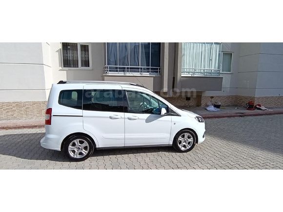 Sahibinden Ford Tourneo Courier 1.5 TDCi Delux 2021 Model  950 km Beyaz