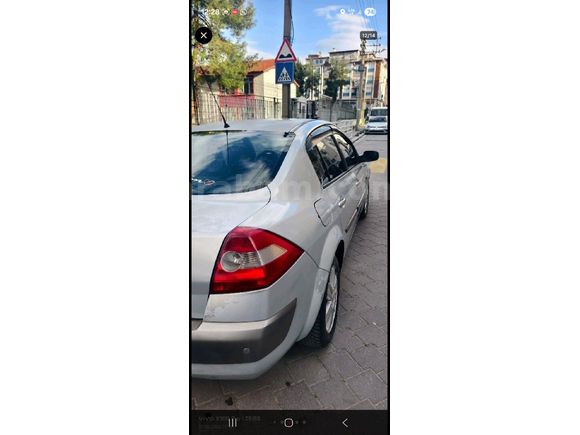 Sahibinden Renault Megane 1.6 Dynamique 2004 Model  187.600 km Gri