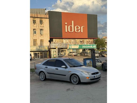 2000. Model Ghia Değişensiz