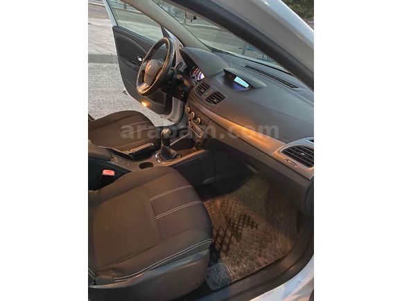 Sahibinden Renault Fluence 1.5 dCi Touch 2012 Model 