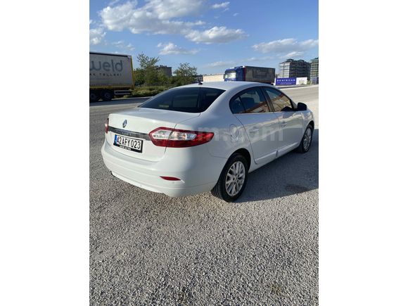 Sahibinden Renault Fluence 1.5 dCi Touch 2015 Model 