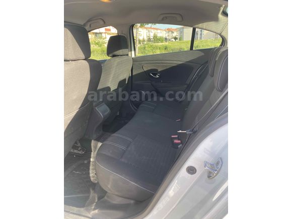 Sahibinden Renault Fluence 1.5 dCi Touch 2015 Model 