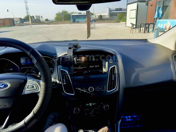Sahibinden Ford Focus 1.6 TDCi Titanium 2015 Model 