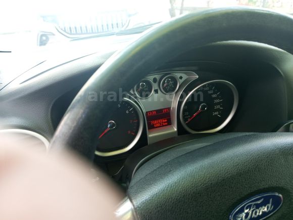 Sahibinden Ford Focus 1.6 Comfort 2011 Model Ankara 215.000 km Beyaz