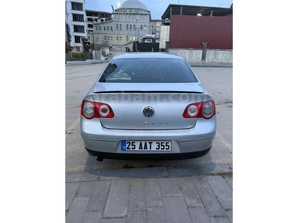 Sahibinden Volkswagen Passat 1.6 Trendline 2011 Model 