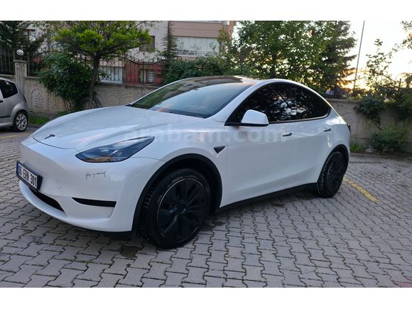 Sahibinden Tesla Model Y Standart Range 2024 Model 