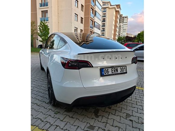 Sahibinden Tesla Model Y Standart Range 2024 Model 