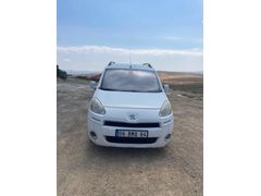 Sahibinden Peugeot Partner 1.6 HDI Allure 2012 Model 