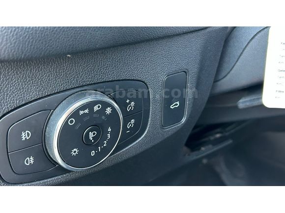 FORD FOCUS 1.5 TdCi EcoBlue 2021 "OTOMATİK VİTES" SERVİS BAKIMLI