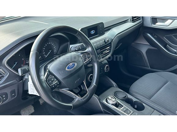 FORD FOCUS 1.5 TdCi EcoBlue 2021 "OTOMATİK VİTES" SERVİS BAKIMLI