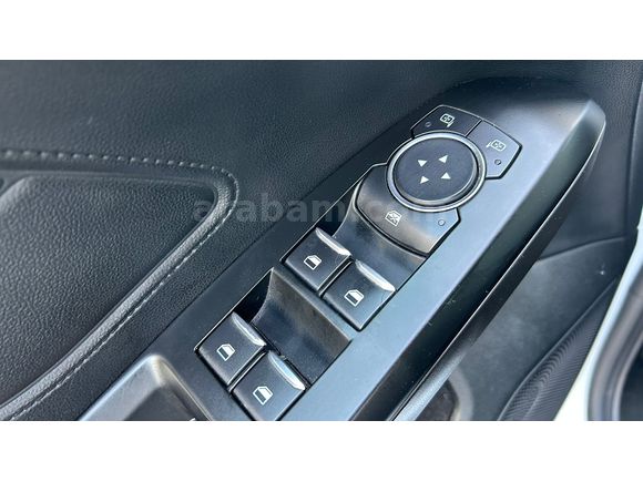 FORD FOCUS 1.5 TdCi EcoBlue 2021 "OTOMATİK VİTES" SERVİS BAKIMLI