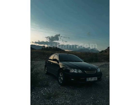 Sahibinden Toyota Avensis 2.0 Sol Extra 1999 Model 