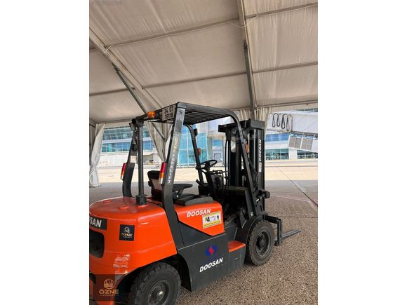 KİRALIK / SATILIK FORKLİFTLER 3-5-7-10 TON