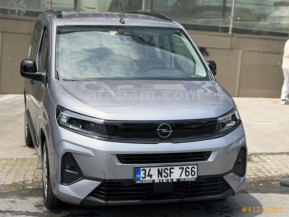 DİCLE OTO'dan 2025 MODEL HATASIZ 0.79 İLE FUL KREDİ+TAKAS İMKANI