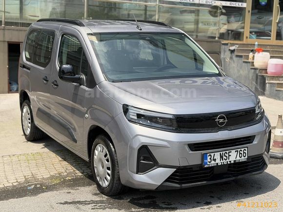DİCLE OTO'dan 2025 MODEL HATASIZ 0.79 İLE FUL KREDİ+TAKAS İMKANI