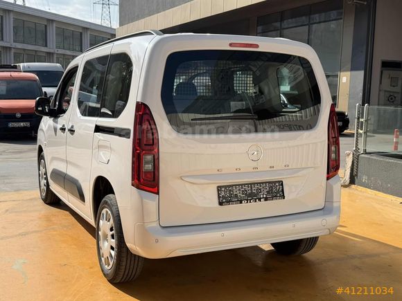 2026 MODEL '0' KM COMBO 0.79 İLE TAMAMINA KREDİ&TAKAS İMKANI