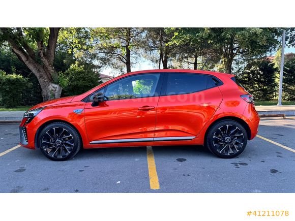 ESADA | 2024 RENAULT CLIO 1.0 TCE TECHNO ESPRIT ALPINE GSR2