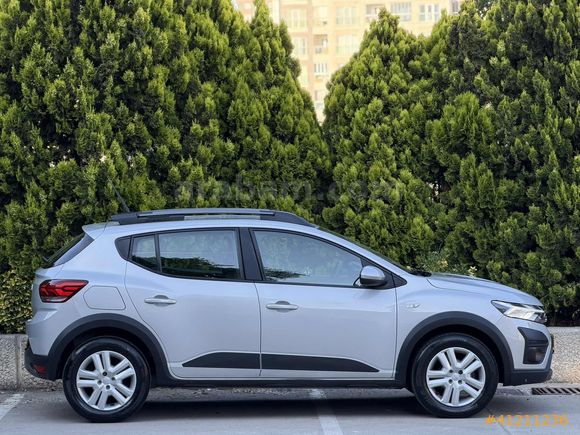 İLK ELDEN 2023 DACİA SANDERO STEPWAY 1.0 TCE EXPESSİON 13.100 KM