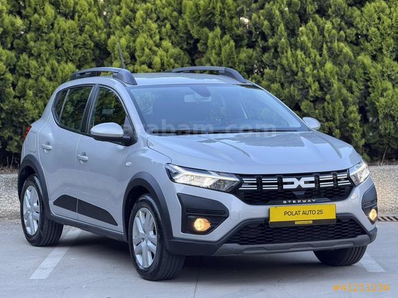 İLK ELDEN 2023 DACİA SANDERO STEPWAY 1.0 TCE EXPESSİON 13.100 KM