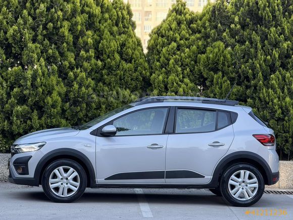 İLK ELDEN 2023 DACİA SANDERO STEPWAY 1.0 TCE EXPESSİON 13.100 KM