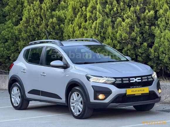 İLK ELDEN 2023 DACİA SANDERO STEPWAY 1.0 TCE EXPESSİON 13.100 KM