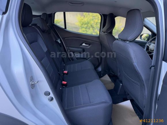 İLK ELDEN 2023 DACİA SANDERO STEPWAY 1.0 TCE EXPESSİON 13.100 KM