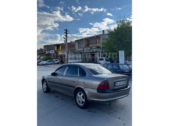 Sahibinden Opel Vectra 2.0 GLS 1998 Model