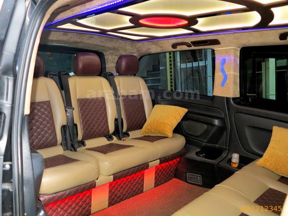 9+1 MİNİBÜS RUHSATLI EXTRA UZUN ORJİNAL ÇİFT KLİMALI VIP YAPILI