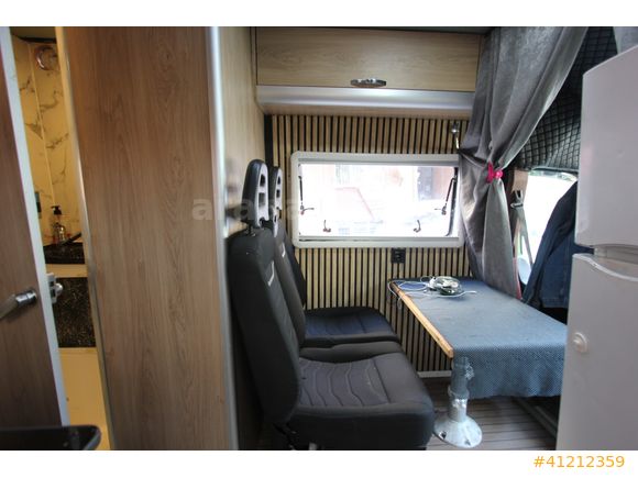 SIFIR SANDIK MOTORLU FULL YAPILI ÇİFT TEKER MOTO KARAVAN