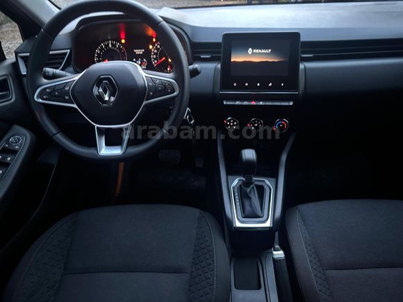2023 CLİO 1.0 TCE TOUCH OTOMATİK 16.000 KM