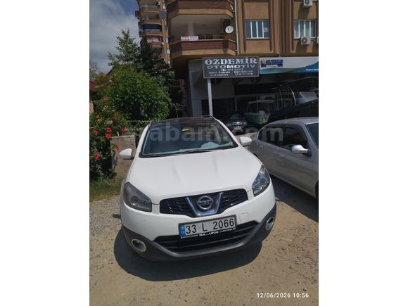 Galeriden Nissan Qashqai+2 1.5 dCi Tekna Pack 2011 Model Mersin